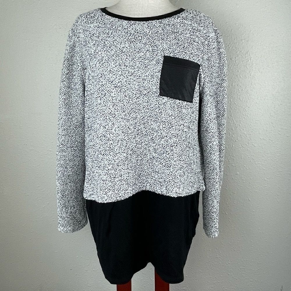 Style & Co. Crew Neck Sweater Top Size L EUC